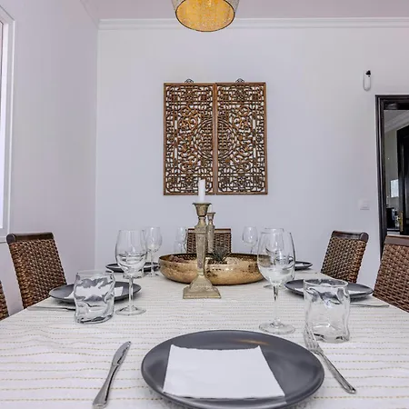Casa Rose Villa *